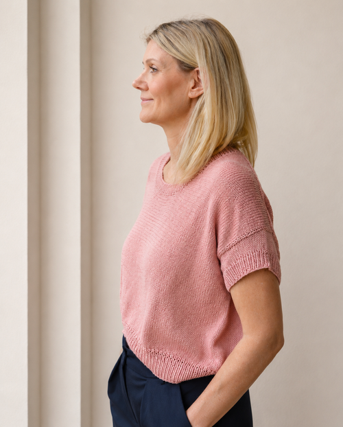Carica immagine 1 in visualizzazione galleria. KNITTING KIT SILVIA TEE by Sosami