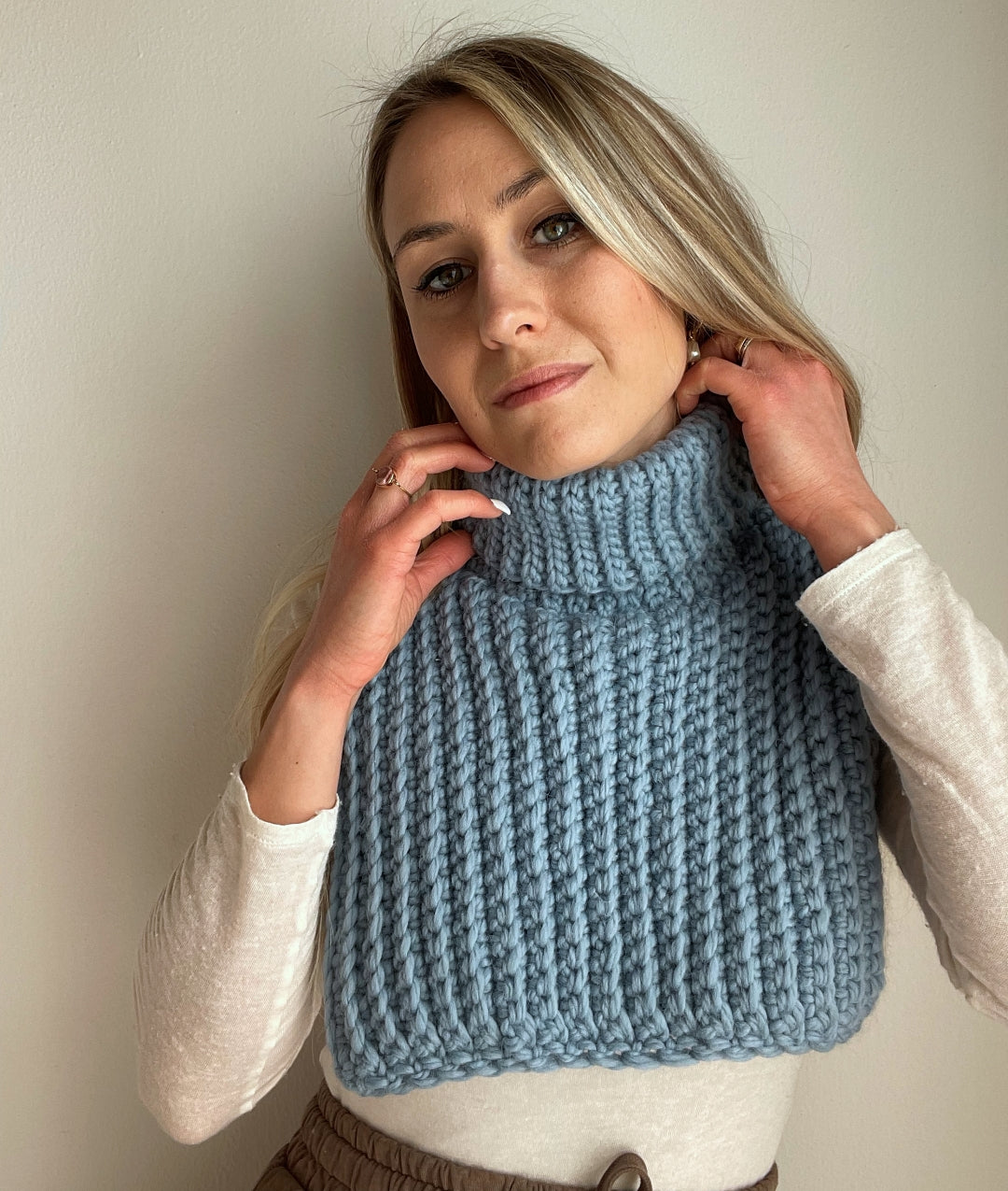 CROCHET KIT ALANIS VEST