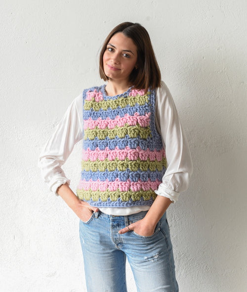 Load image 1 in gallery view. CROCHET KIT DAFNE VEST