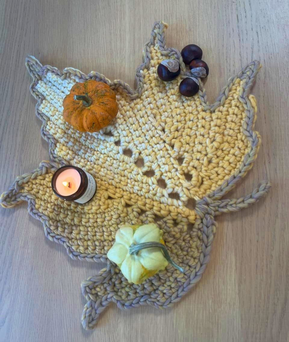 MAPLE LEAF DECORATION – SCHEMA DIGITALE