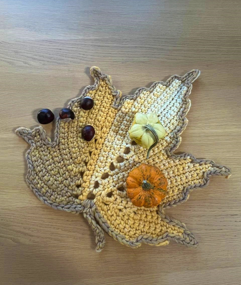 MAPLE LEAF DECORATION – SCHEMA DIGITALE