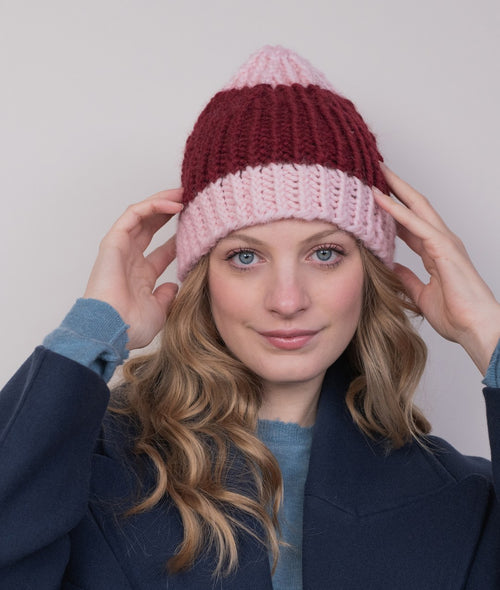 Load image 1 in gallery view. KNITTING KIT BERGENIA HAT