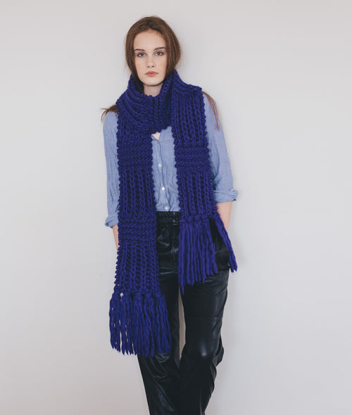 Load image 1 in gallery view. KNITTING KIT ALEXA SCARF