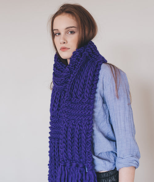 Load image 1 in gallery view. KNITTING KIT ALEXA SCARF
