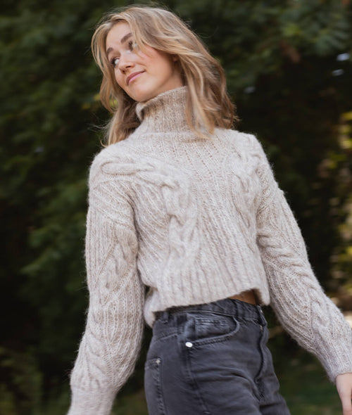 Load image 1 in gallery view. KNITTING KIT EVELYN SWEATER