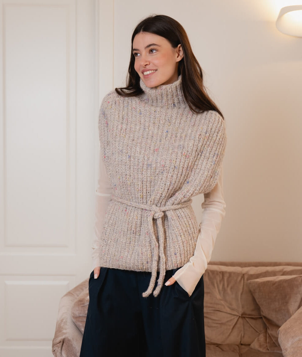 KNITTING KIT NOELIA VEST