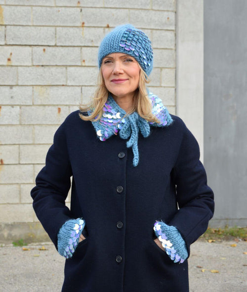 Load image 1 in gallery view. KNITTING KIT OPAL SET