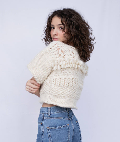 Load image 1 in gallery view. KNITTING KIT SAMPLER PULL