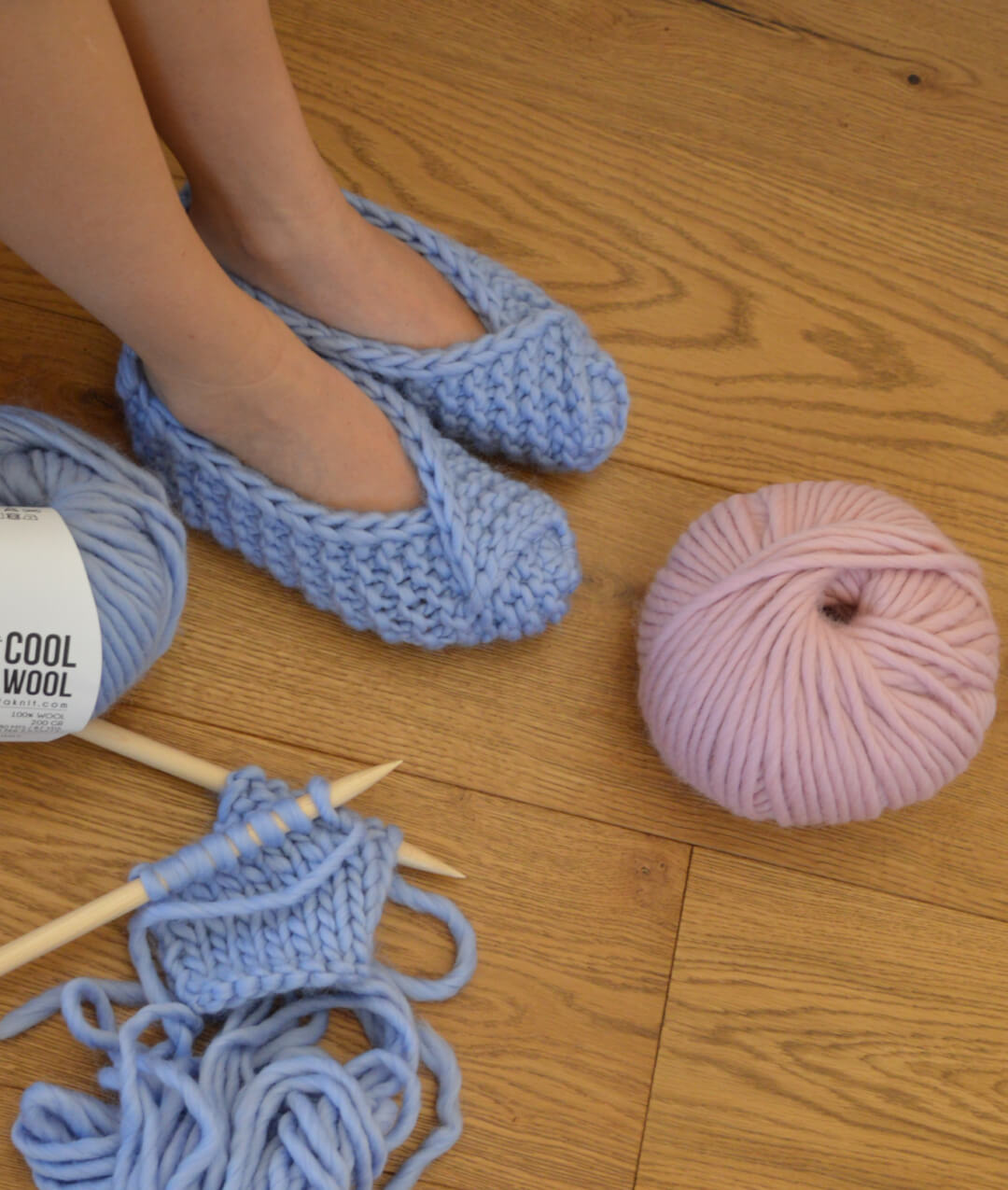 KIT MAGLIA STAY COZY SLIPPERS by Sosami