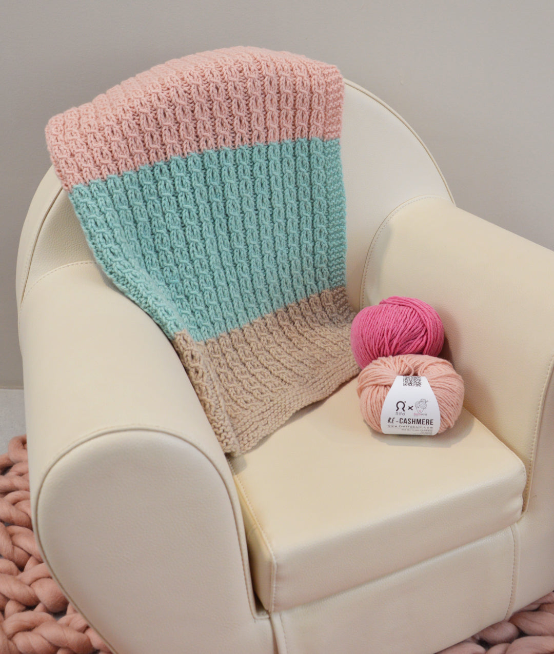 KNITTING KIT MOLLY BABY BLANKET