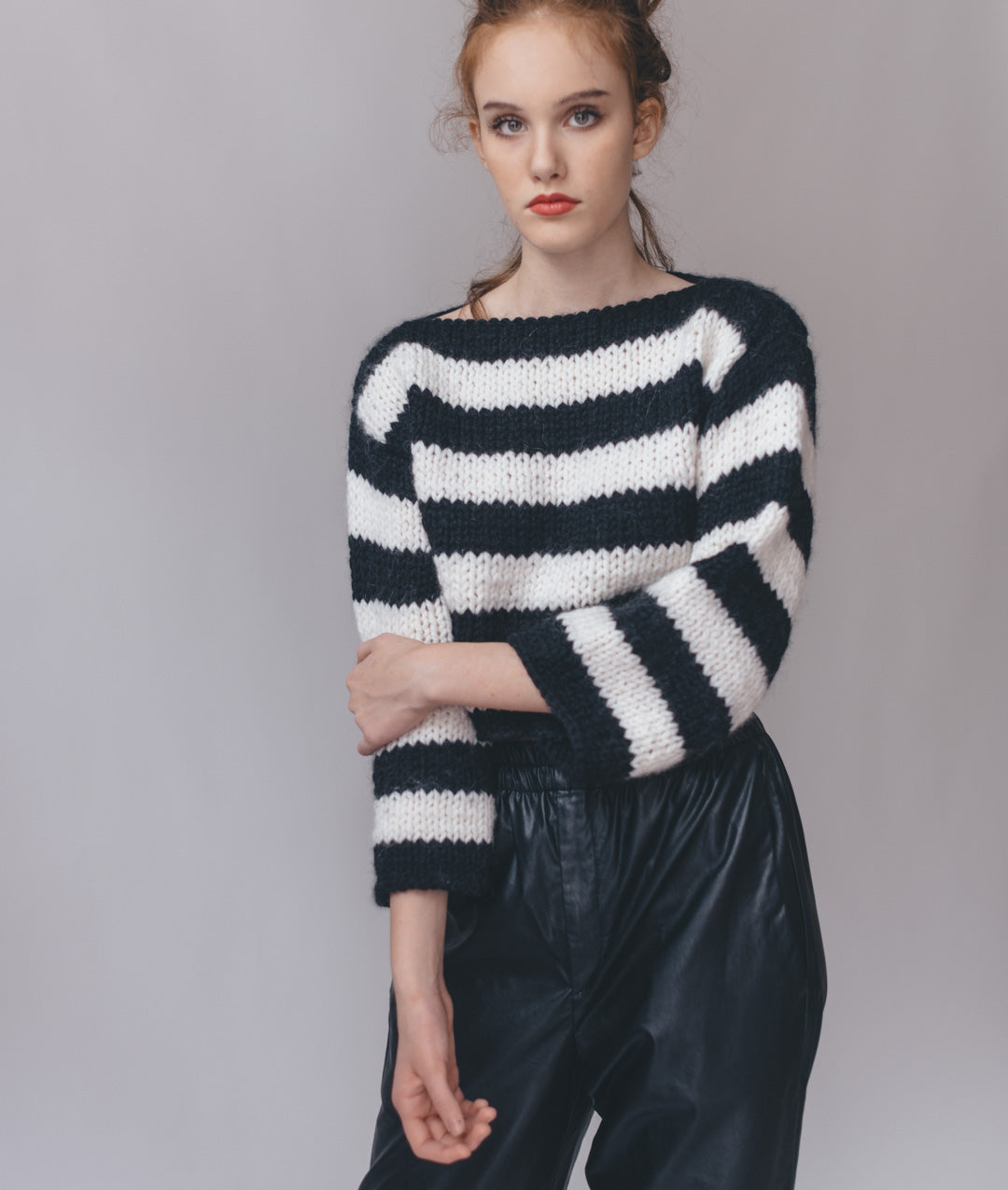 KNITTING KIT STRIPE IS ON
